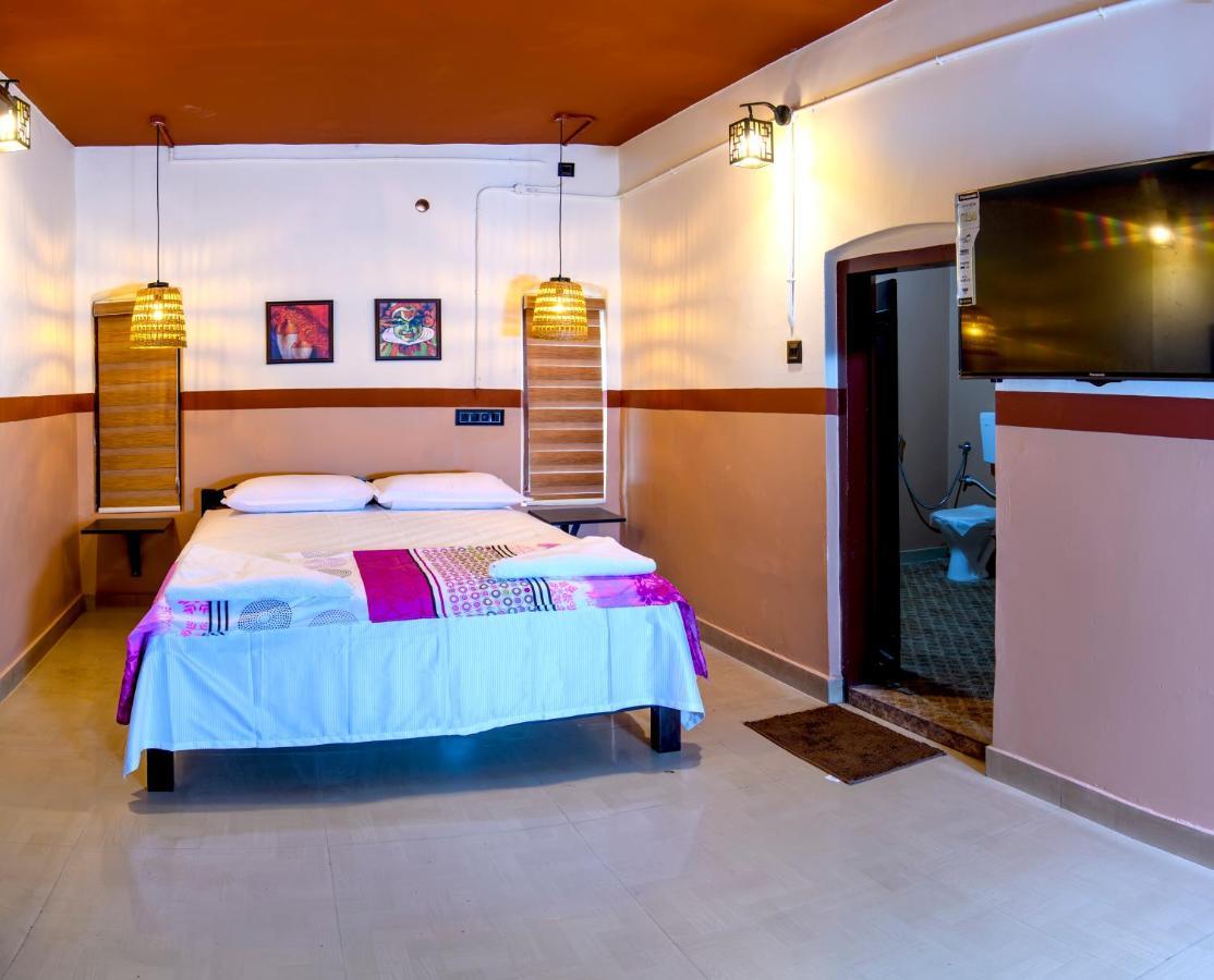 Rams Guest House The Valley Near Kims Hospital Thiruvananthapuram Екстериор снимка